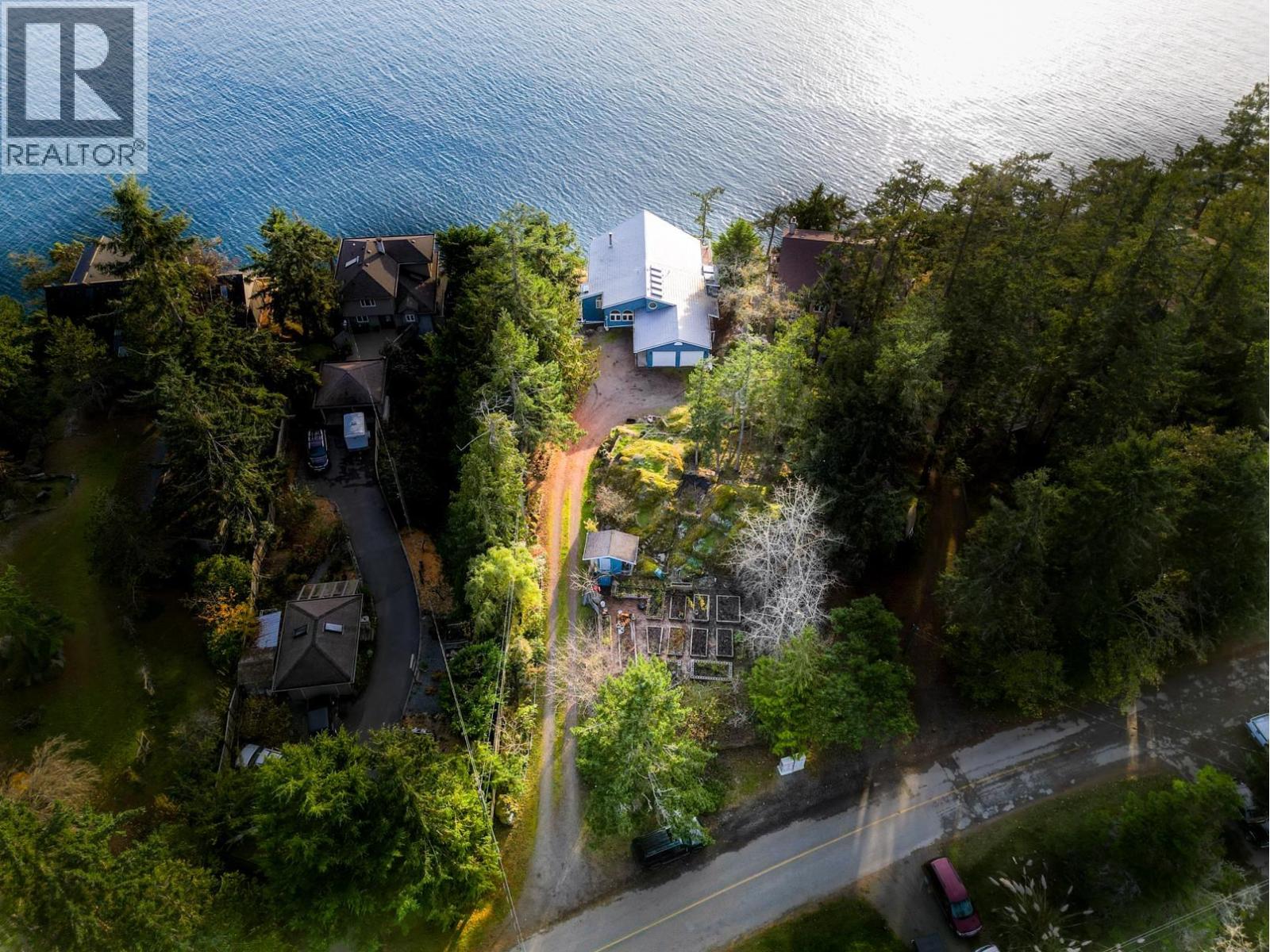 37189 Schooner Way, Pender Island, British Columbia V0N 2M2 - Photo 33 - R3126823