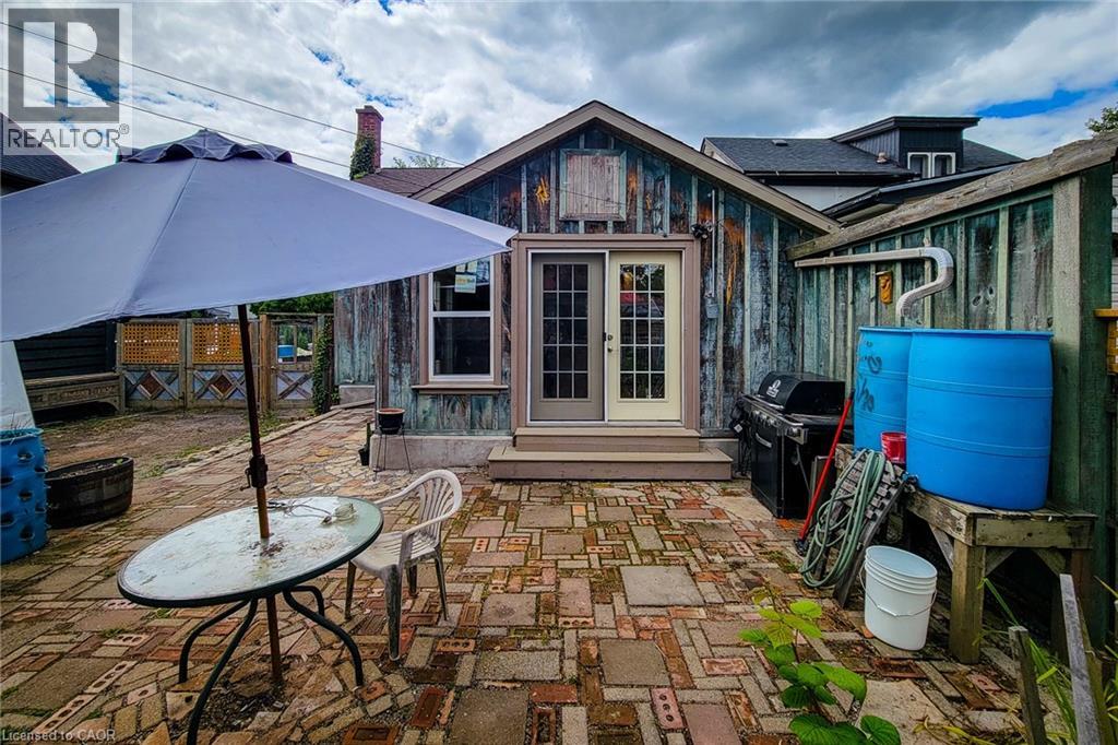 16 Welland Street S, Thorold, Ontario  L2V 2B4 - Photo 15 - 40832791
