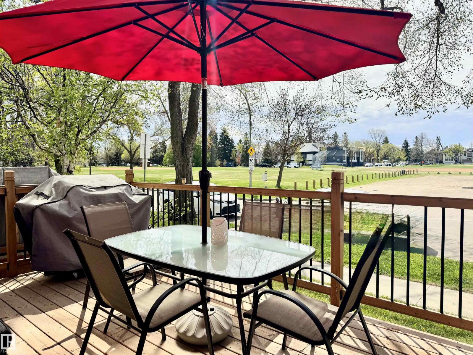 9324 80 AV NW, Edmonton, Alberta