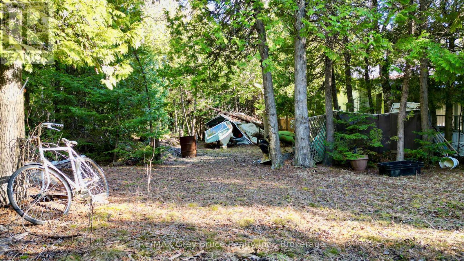 717 Spry Road, Northern Bruce Peninsula, Ontario  N0H 1W0 - Photo 12 - X13163258