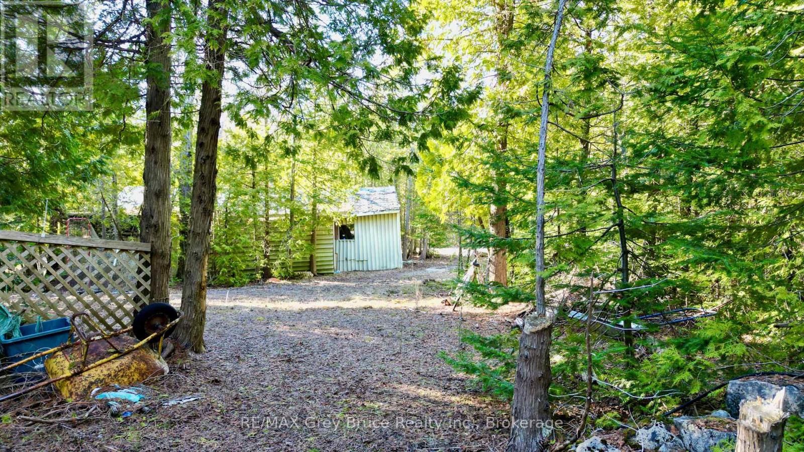 717 Spry Road, Northern Bruce Peninsula, Ontario  N0H 1W0 - Photo 14 - X13163258