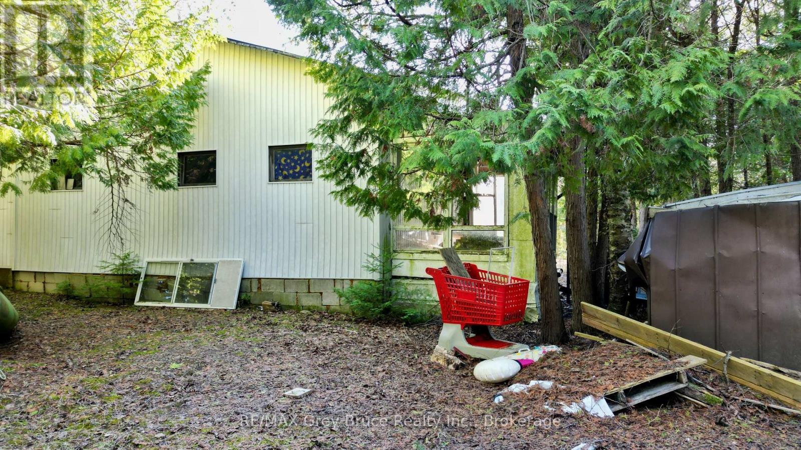 717 Spry Road, Northern Bruce Peninsula, Ontario  N0H 1W0 - Photo 15 - X13163258