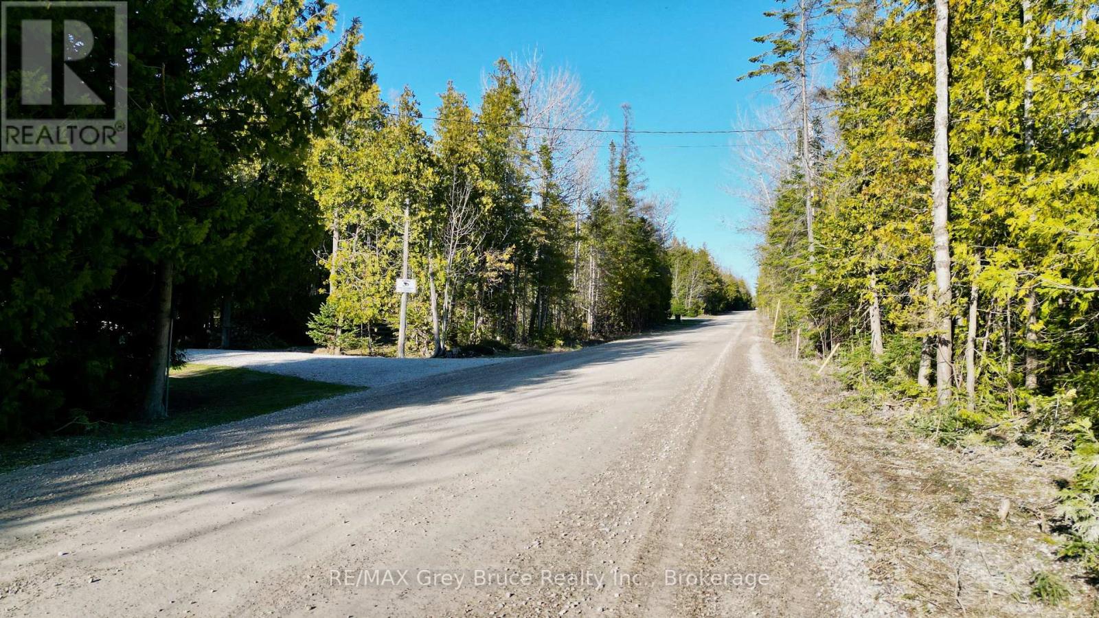 717 Spry Road, Northern Bruce Peninsula, Ontario  N0H 1W0 - Photo 2 - X13163258