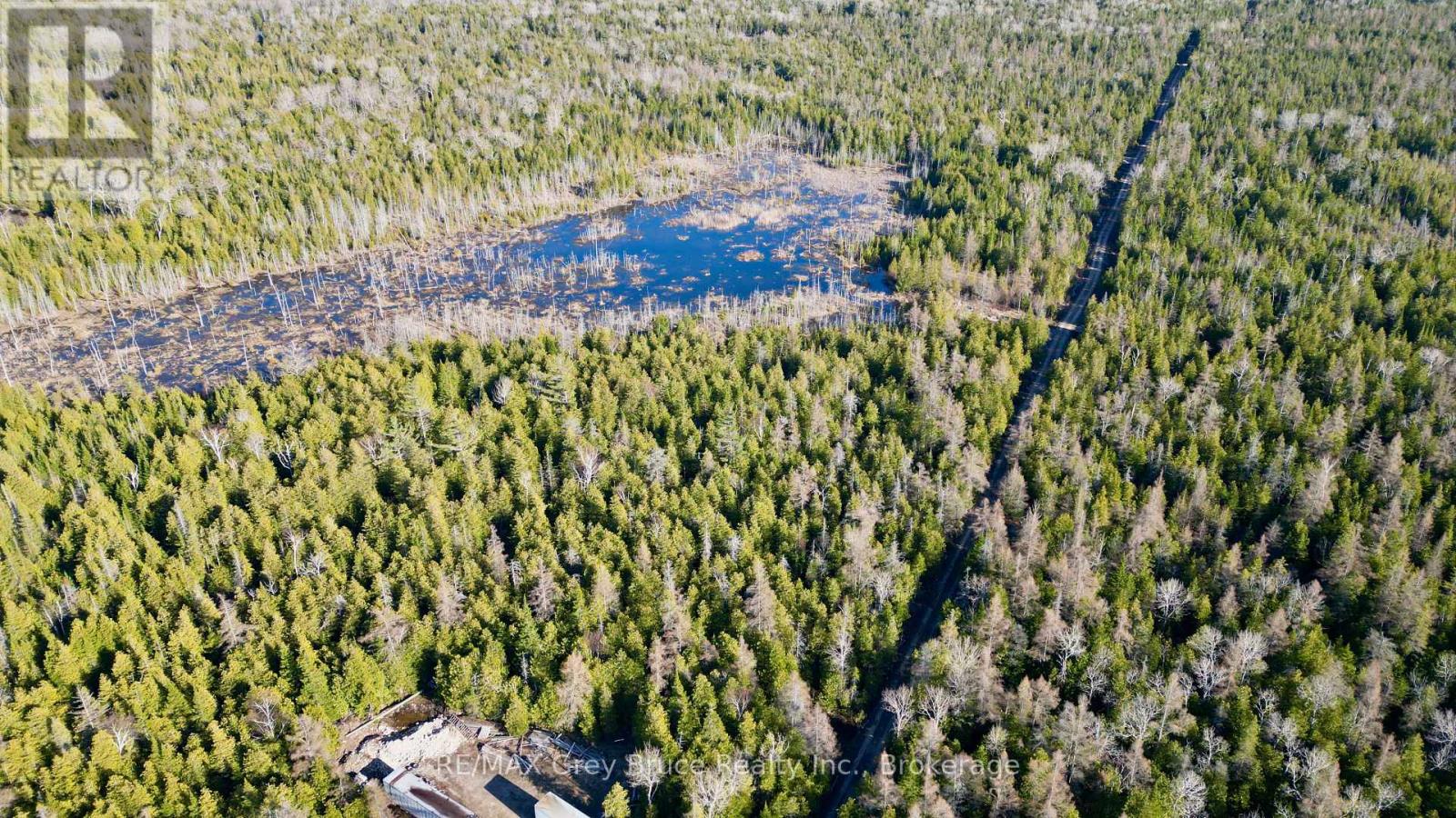 717 Spry Road, Northern Bruce Peninsula, Ontario  N0H 1W0 - Photo 32 - X13163258