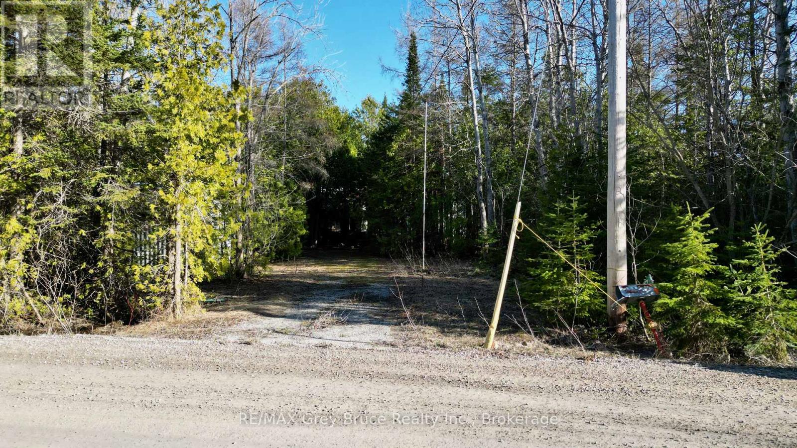717 Spry Road, Northern Bruce Peninsula, Ontario  N0H 1W0 - Photo 4 - X13163258