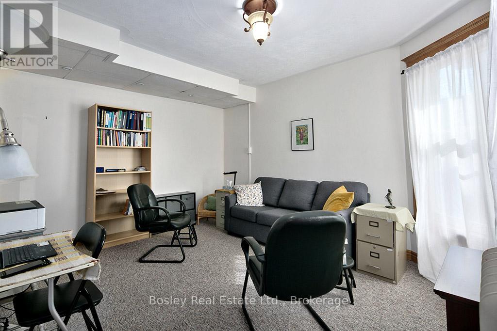 404 9th Street E, Owen Sound, Ontario  N4K 1P3 - Photo 9 - X13163434