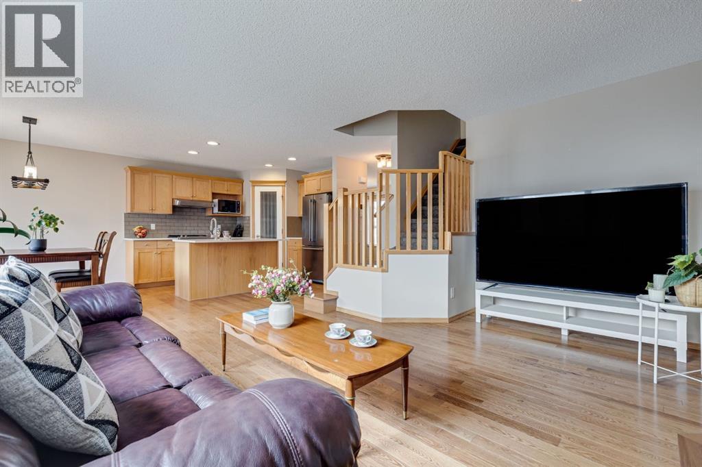 281 Bridlemeadows Common SW, Calgary, Alberta  T2Y 4V4 - Photo 17 - A2308354