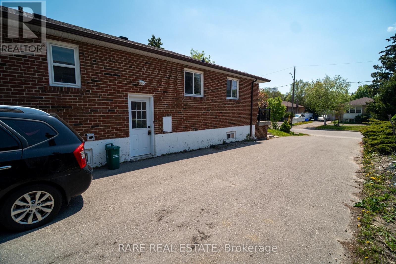 391 Alper Street, Richmond Hill, Ontario  L4C 2Z3 - Photo 2 - N12830460