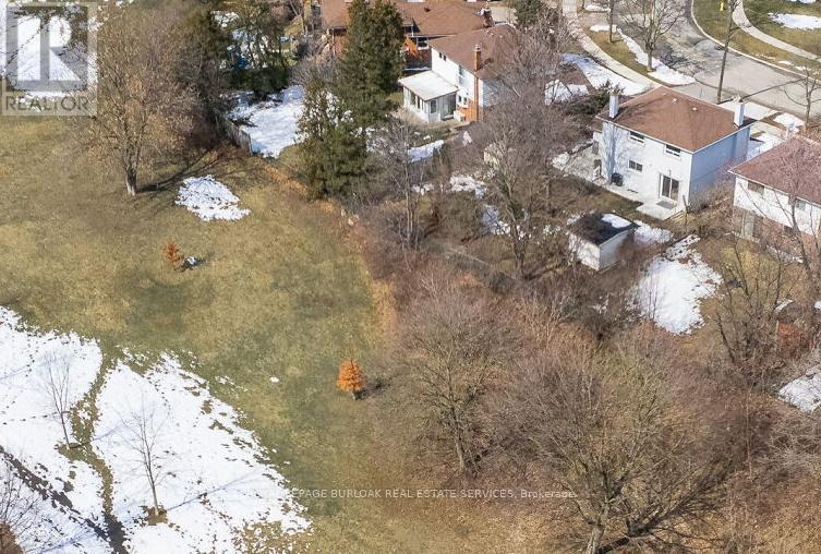 83 Shendale Drive, Toronto, Ontario  M9W 2B6 - Photo 30 - W12882256