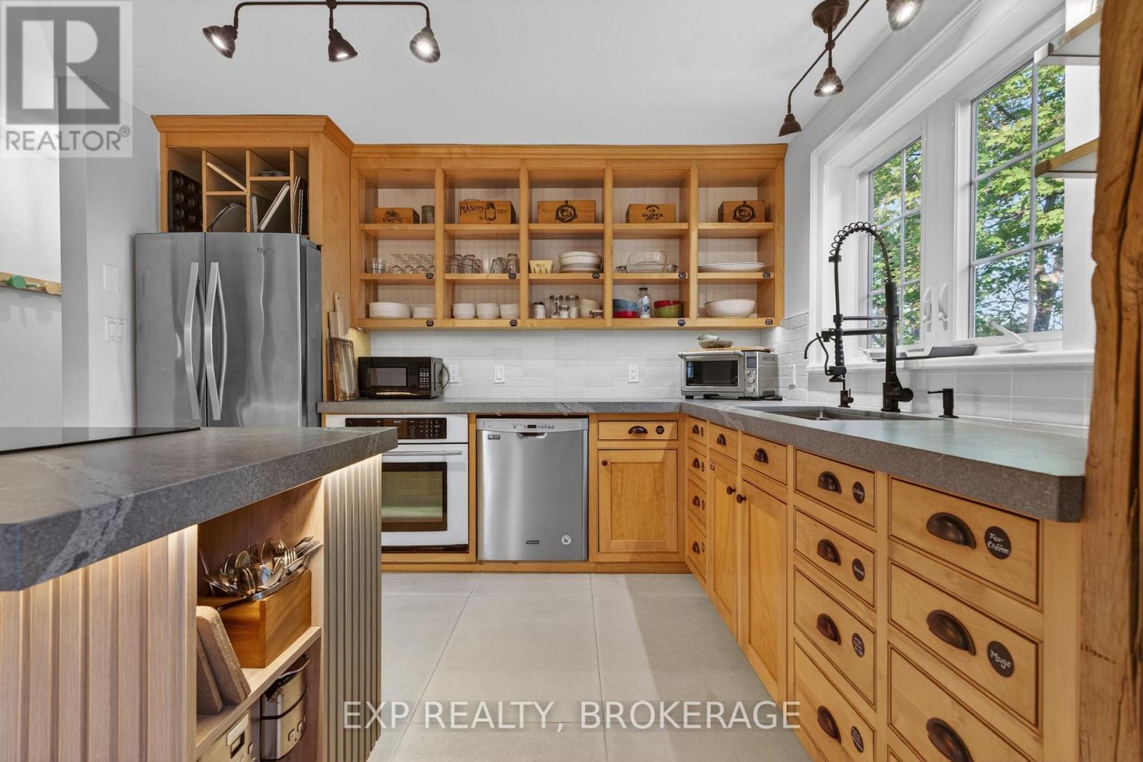 95 Main Street, Loyalist, Ontario  K0H 1G0 - Photo 16 - X13160552
