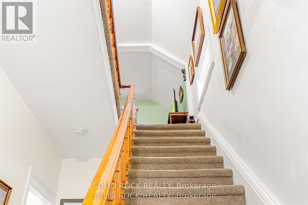 352 New Street, Edwardsburgh/cardinal, Ontario  K0E 1E0 - Photo 17 - X12951970