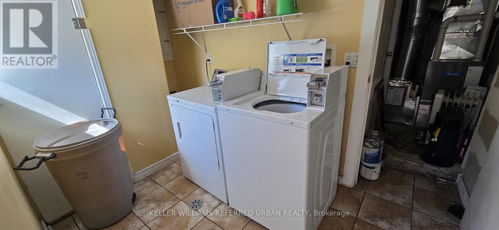 Main - 237 Montrose Avenue, Toronto, Ontario  M6G 3G6 - Photo 14 - C13163186