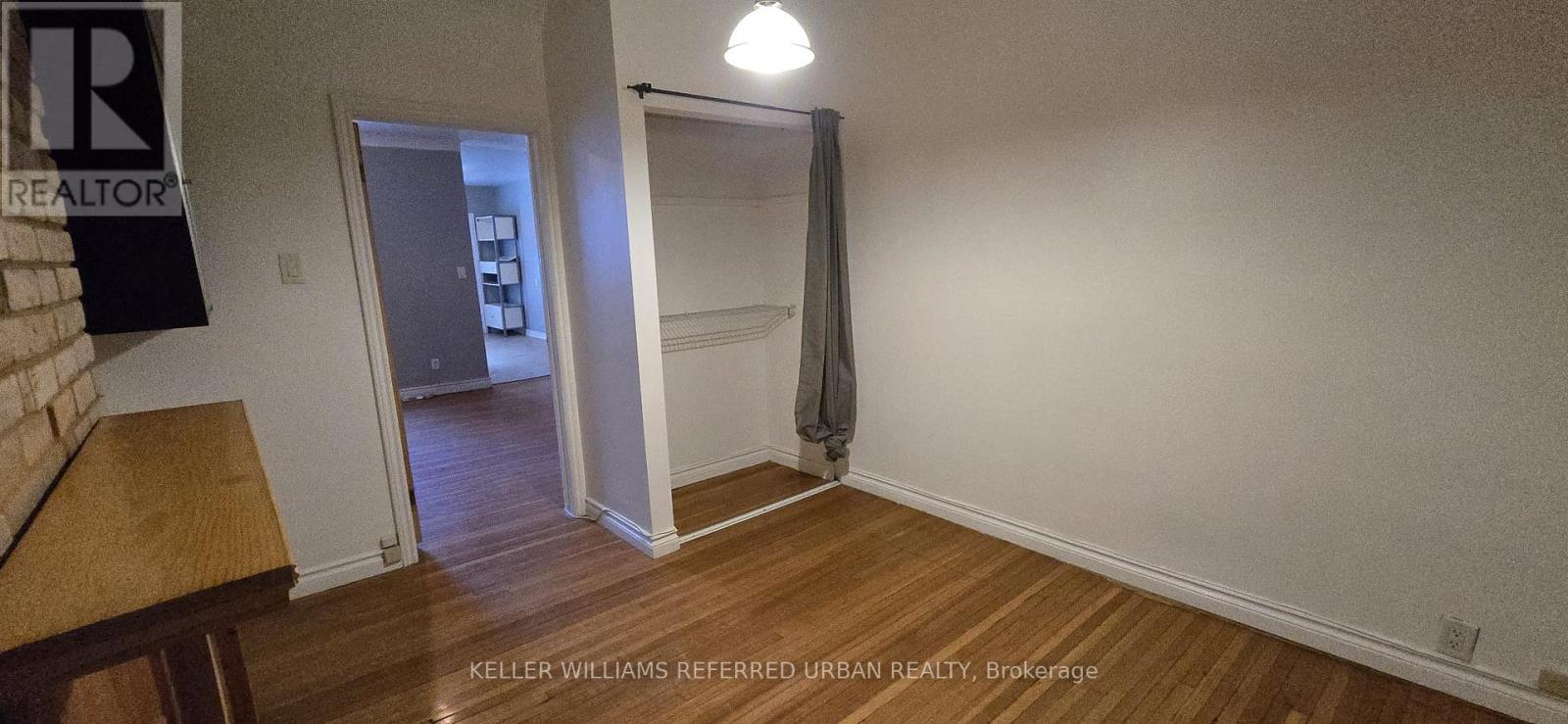 Main - 237 Montrose Avenue, Toronto, Ontario  M6G 3G6 - Photo 5 - C13163186