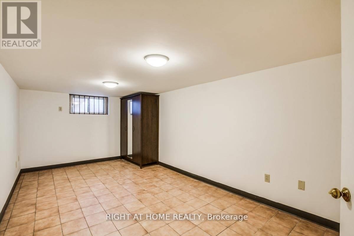 1738 Bayview Avenue, Toronto, Ontario  M4G 3C4 - Photo 4 - C13163314