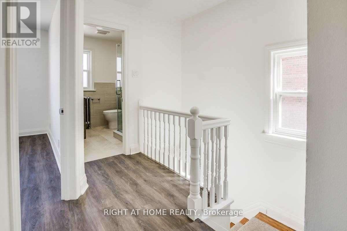 1738 Bayview Avenue, Toronto, Ontario  M4G 3C4 - Photo 9 - C13163314