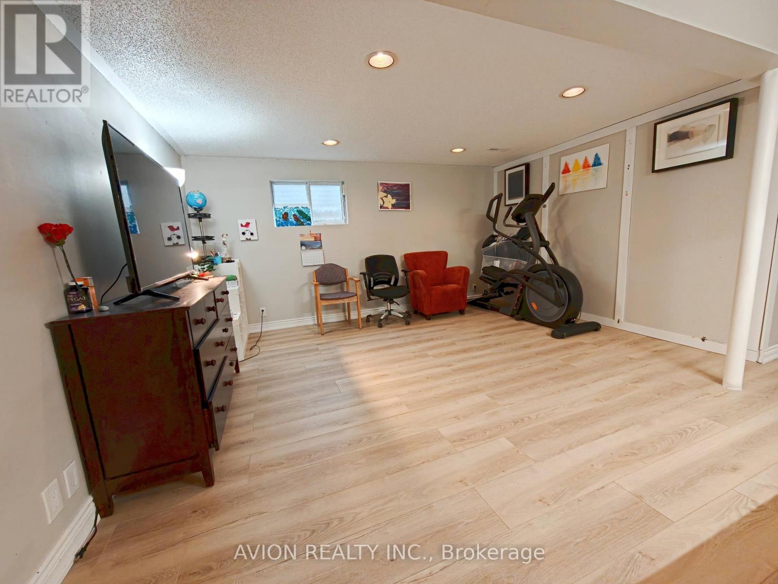 25 Squirewood Road, Toronto, Ontario  M2J 4T2 - Photo 13 - C13163368
