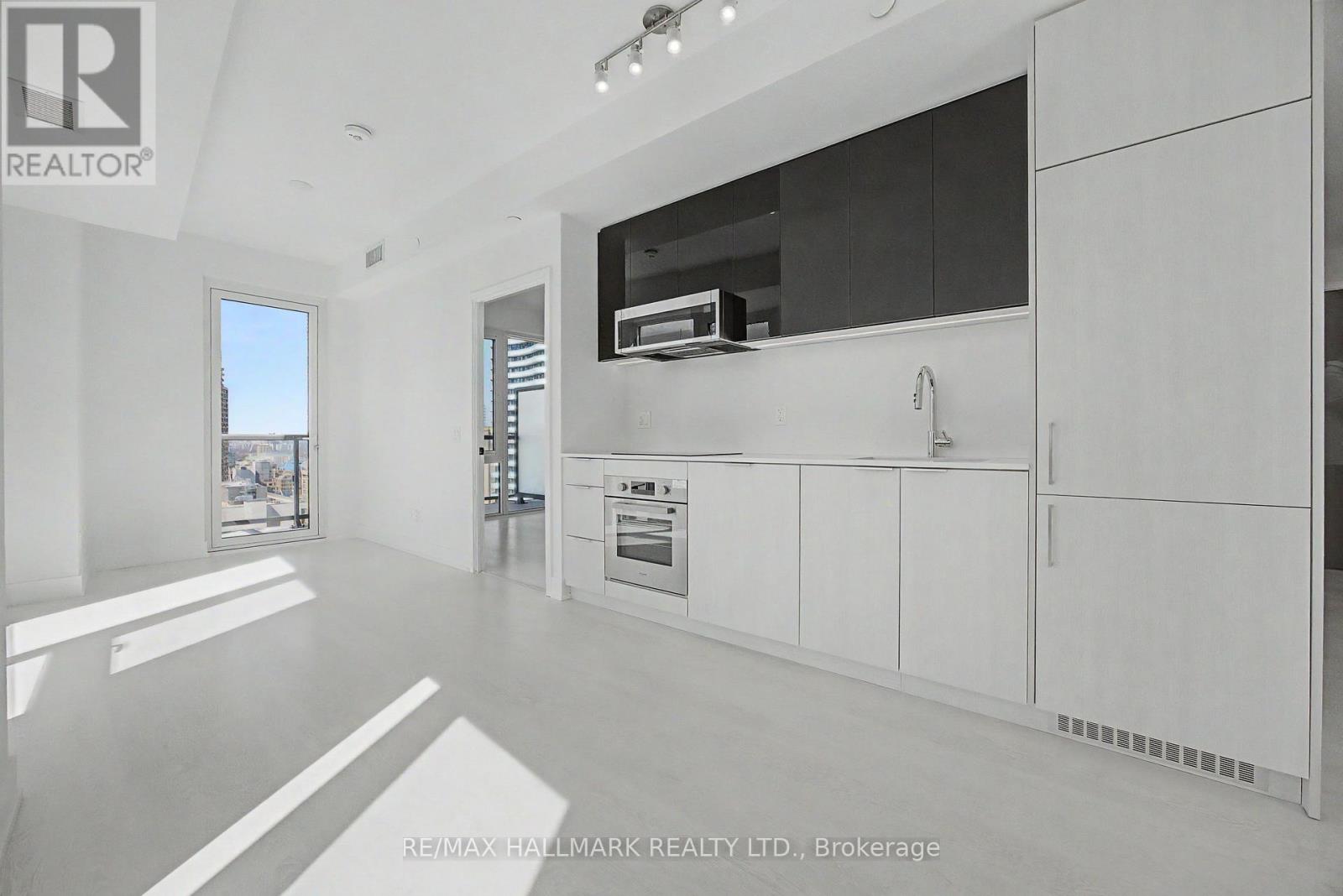 2703 - 308 Jarvis Street, Toronto, Ontario  M5B 0E3 - Photo 1 - C13163408