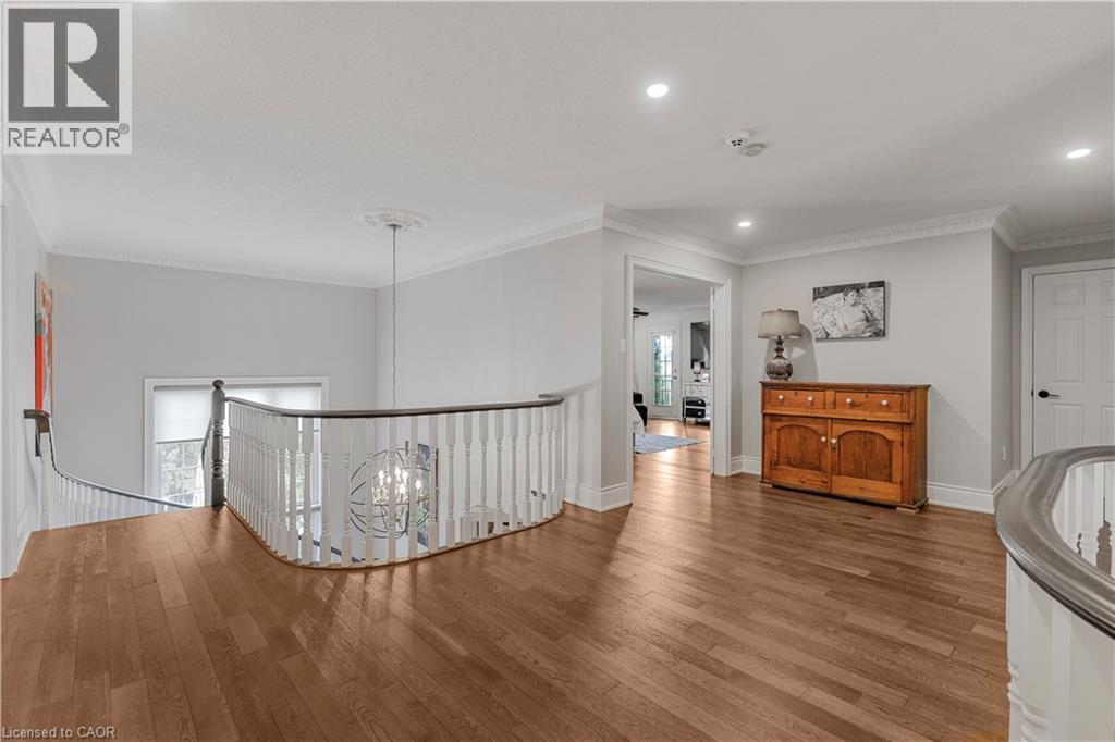 2147 Berwick Drive, Burlington, Ontario  L7M 4B2 - Photo 17 - 40822347