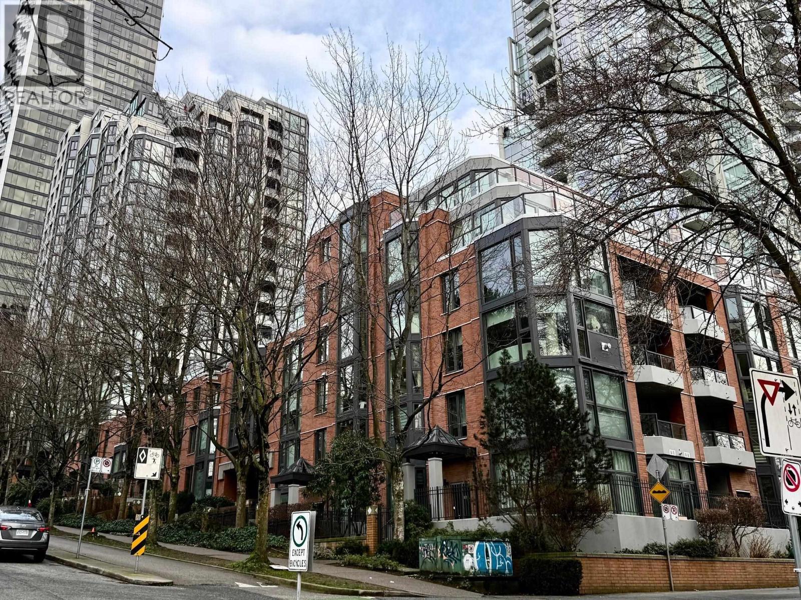 203 1488 HORNBY STREET, Vancouver, British Columbia