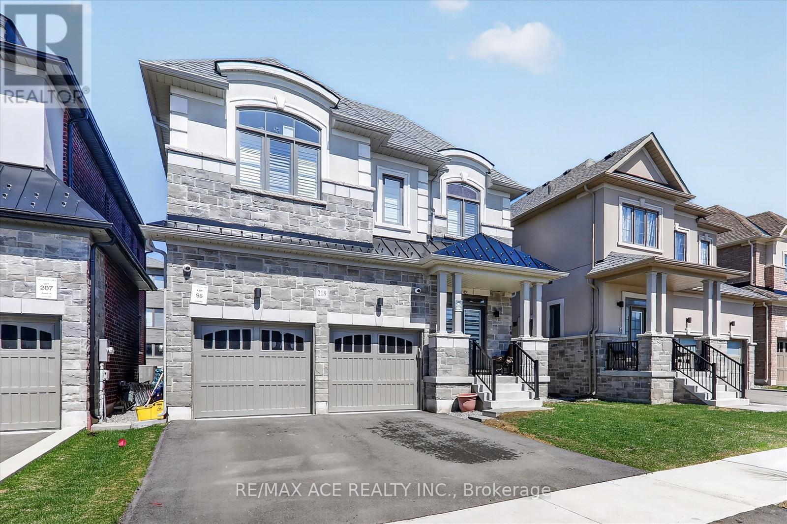 218 Flood Avenue, Clarington, Ontario  L1B 0W6 - Photo 3 - E13163386