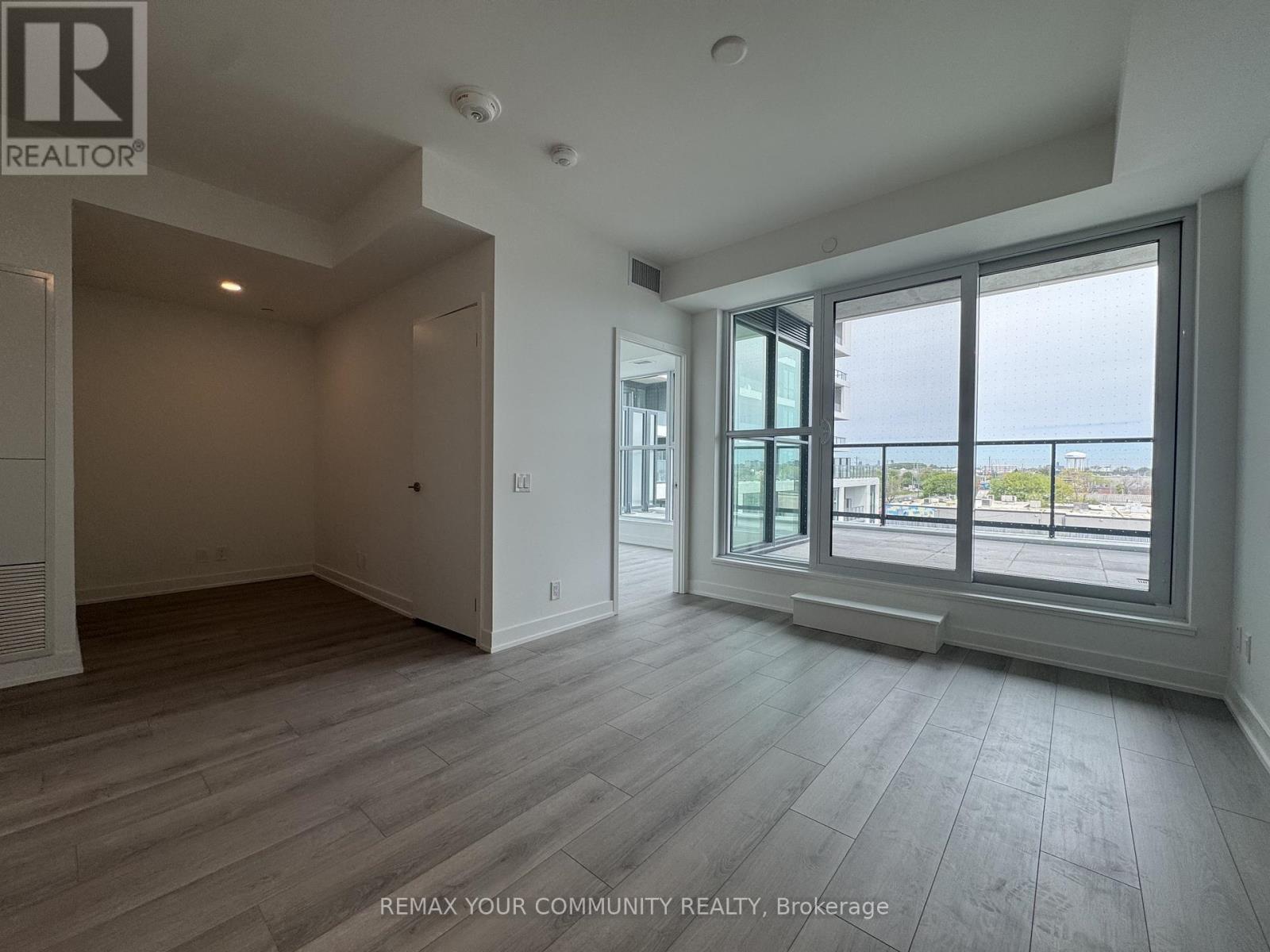 429 - 20 Deans Drive, Toronto, Ontario  M1L 0J7 - Photo 3 - E13163500