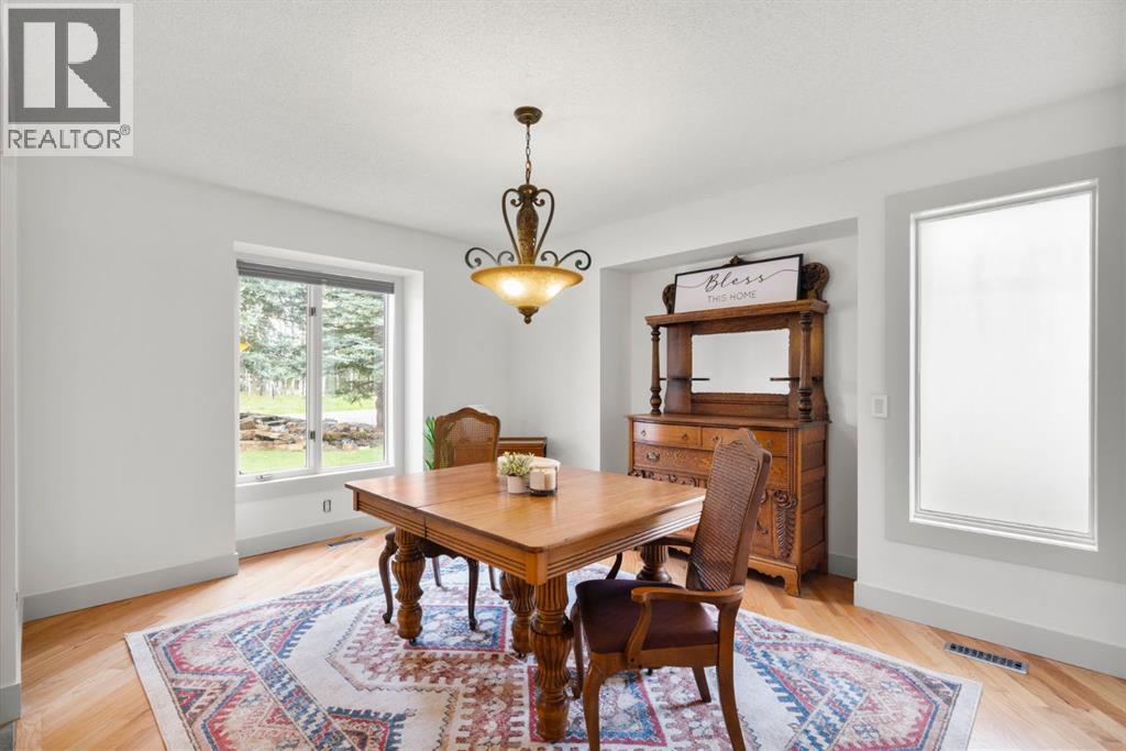 22 Sunset Way, Priddis Greens, Alberta  T0L 1W3 - Photo 4 - A2312612