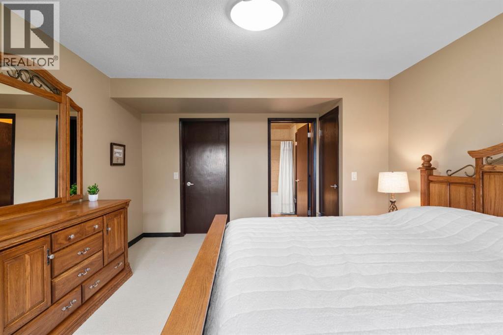 22 Sunset Way, Priddis Greens, Alberta  T0L 1W3 - Photo 29 - A2312612