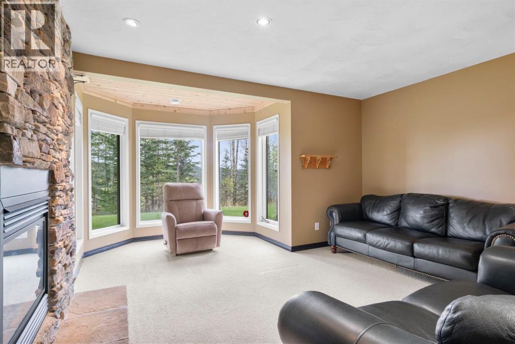 22 Sunset Way, Priddis Greens, Alberta  T0L 1W3 - Photo 32 - A2312612