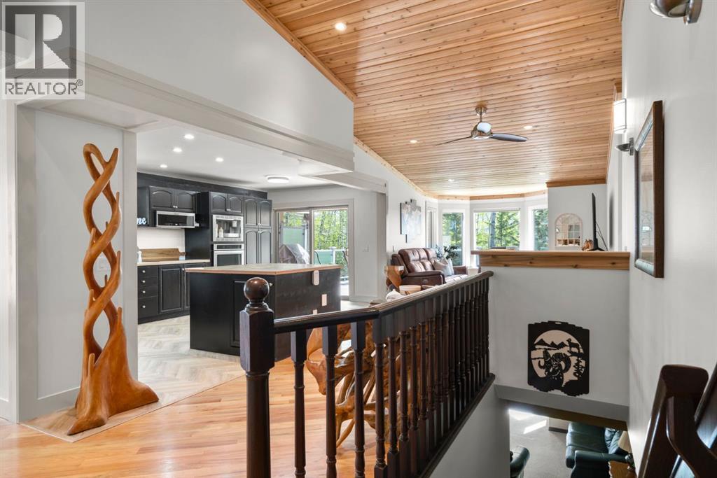 22 Sunset Way, Priddis Greens, Alberta  T0L 1W3 - Photo 26 - A2312612