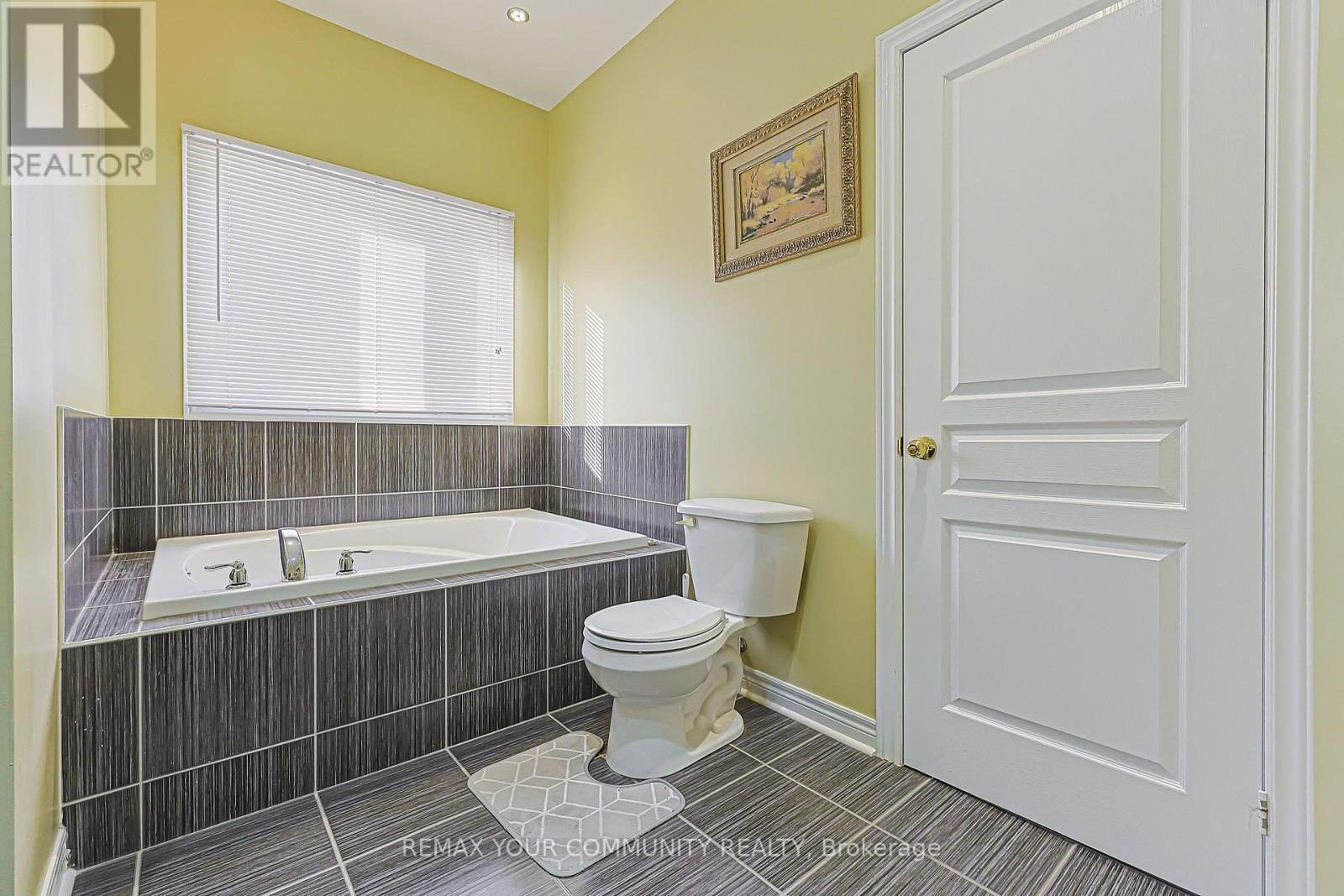 16 Foshan Avenue, Markham, Ontario  L6C 0S1 - Photo 17 - N13163214