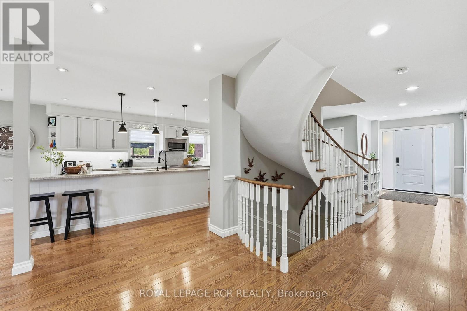46 Tannery Creek Crescent, Aurora, Ontario L4G 5K9 - Photo 13 - N13163282