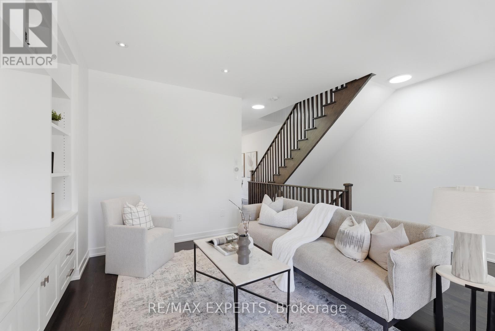 19 Fancamp Drive, Vaughan, Ontario  L6A 4Z2 - Photo 13 - N13163304