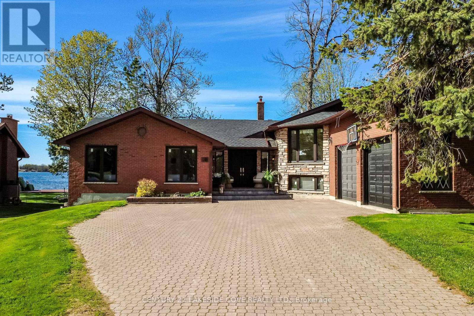 16 Thicketwood Place, Ramara, Ontario  L0K 1B0 - Photo 3 - S13163372