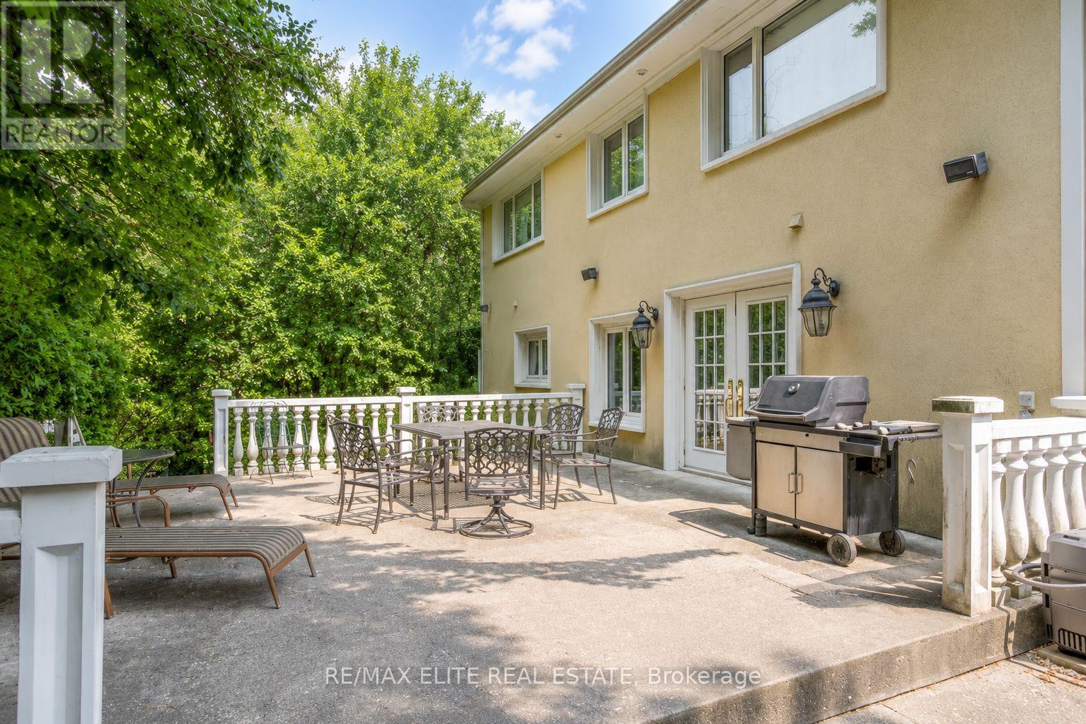 88 Old Colony Road, Toronto, Ontario  M2L 2K2 - Photo 3 - C13100728