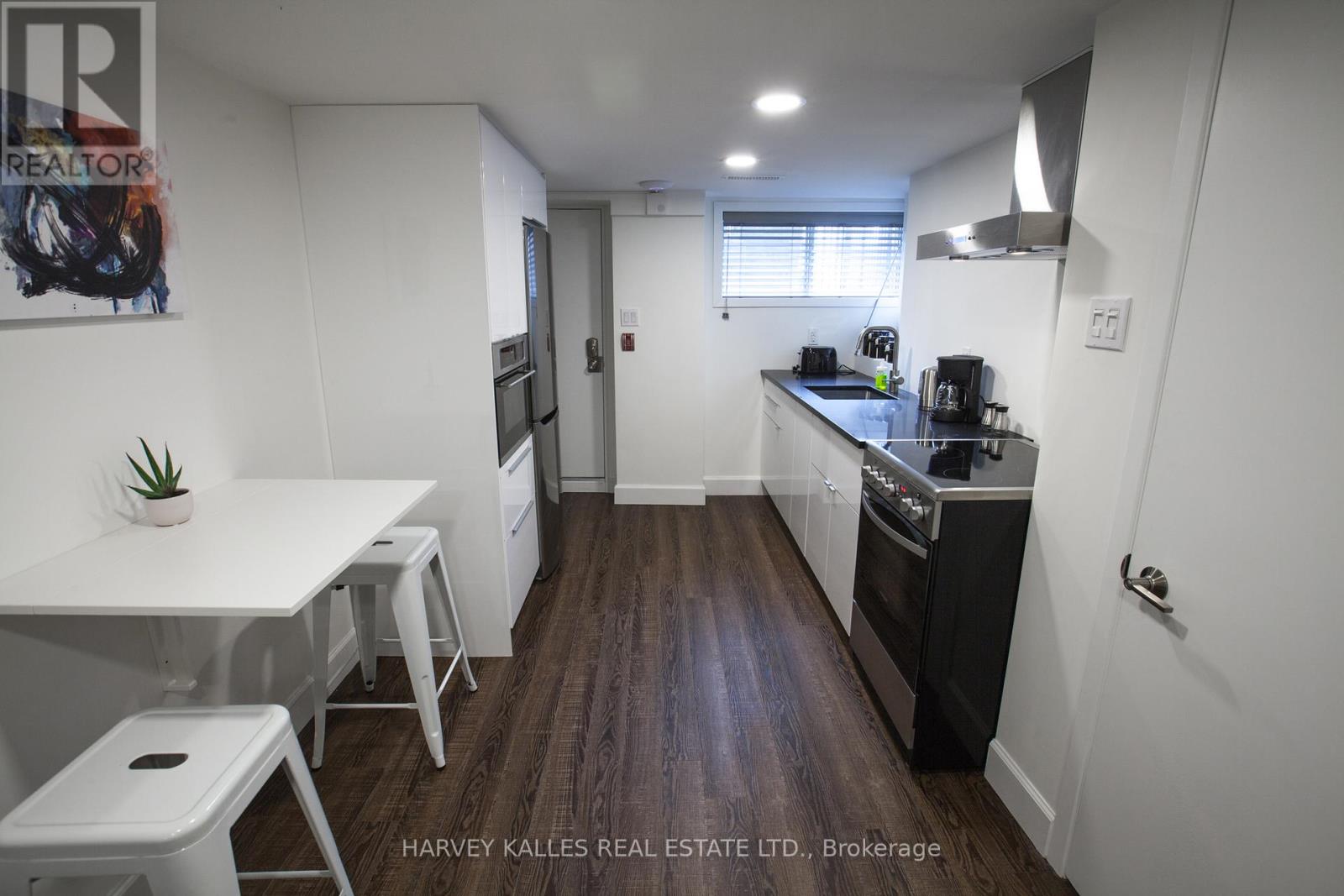 210 Gerrard Street E, Toronto, Ontario  M5A 2E6 - Photo 30 - C13152164