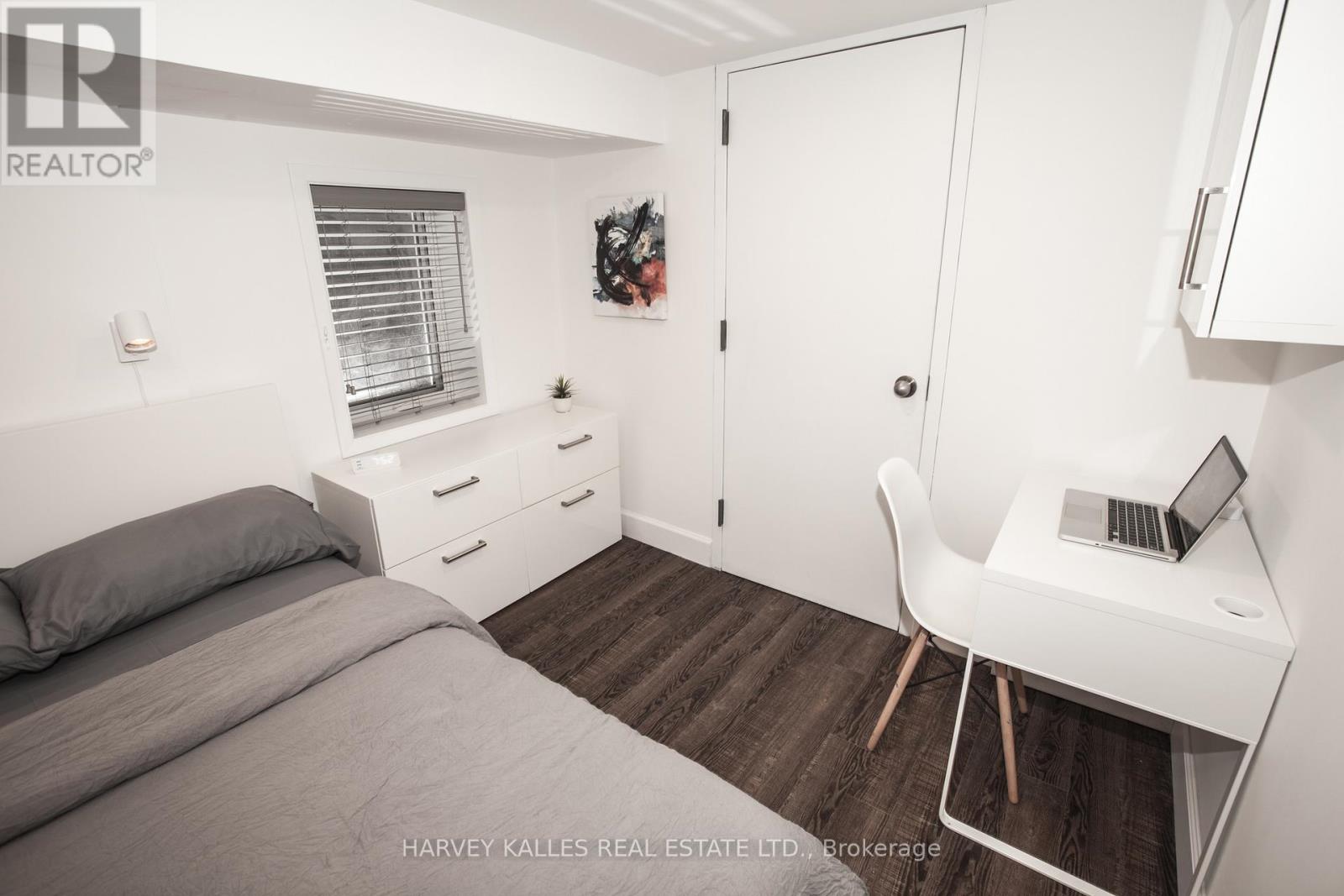 210 Gerrard Street E, Toronto, Ontario  M5A 2E6 - Photo 33 - C13152164