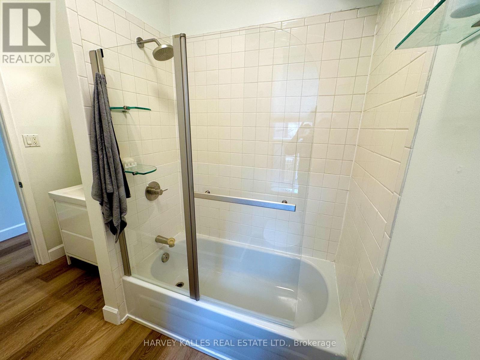 210 Gerrard Street E, Toronto, Ontario  M5A 2E6 - Photo 29 - C13152204