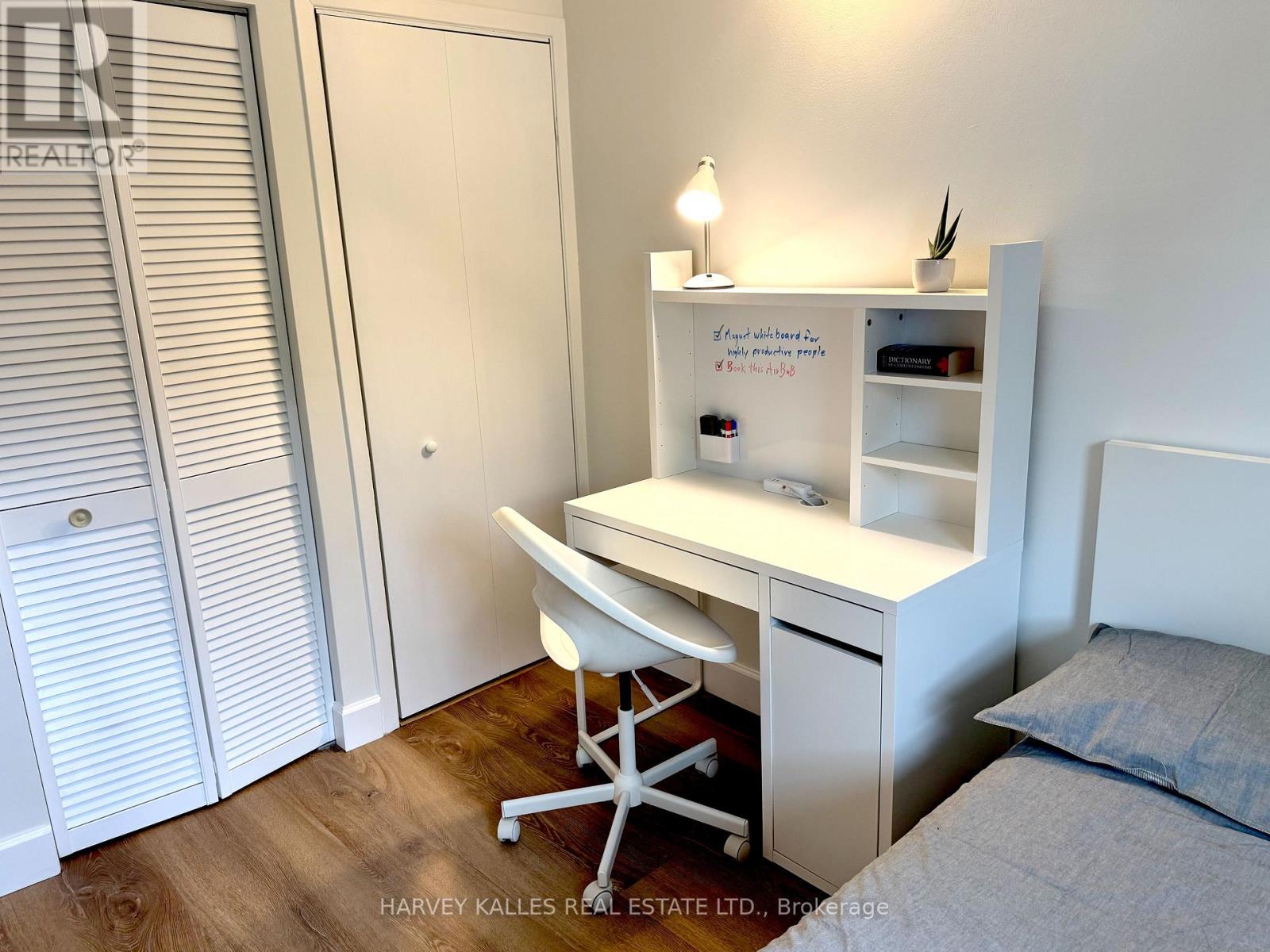 210 Gerrard Street E, Toronto, Ontario  M5A 2E6 - Photo 47 - C13152204