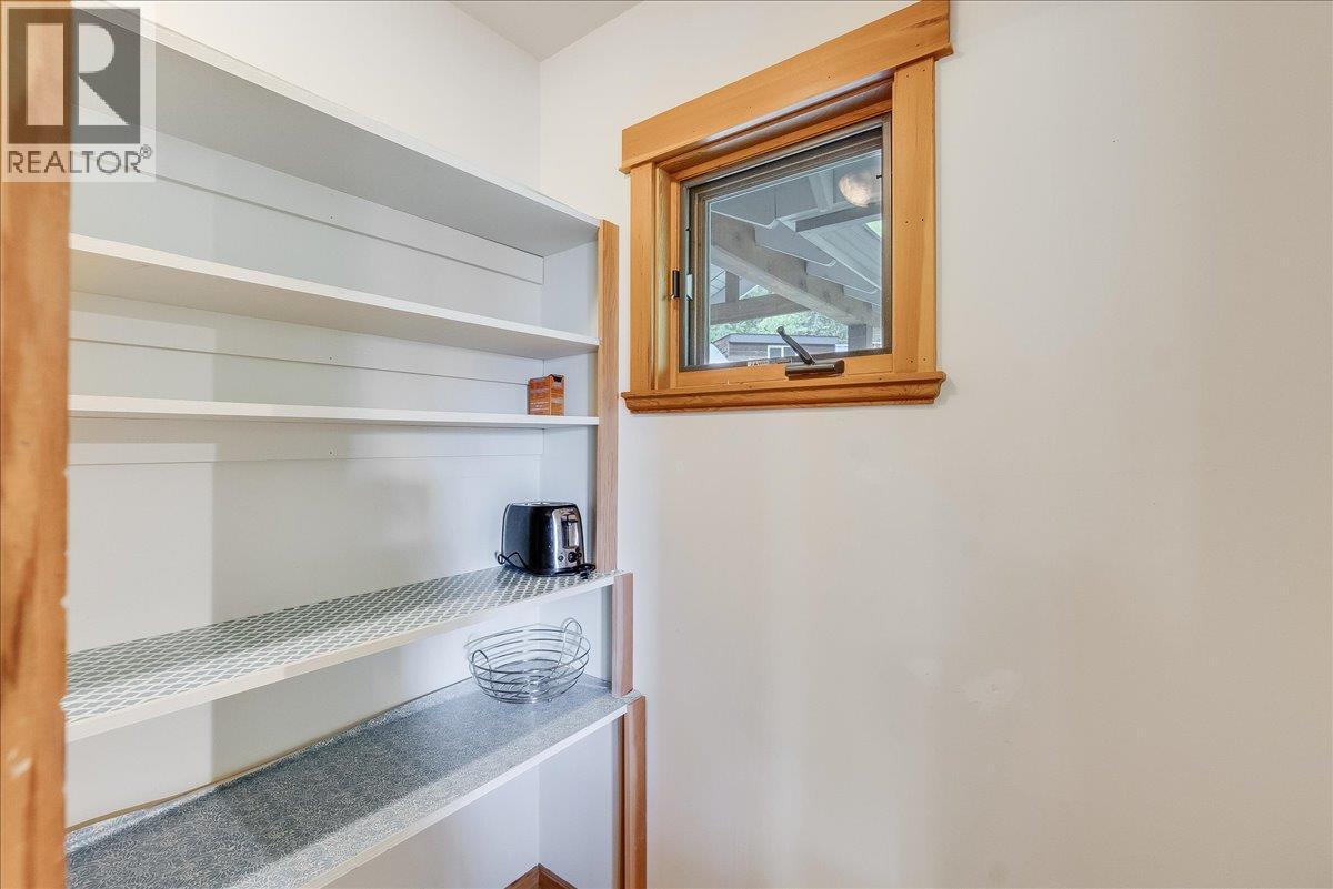 3630 Mountain View Road, Bonnington, British Columbia  V0G 2G3 - Photo 16 - 10388536