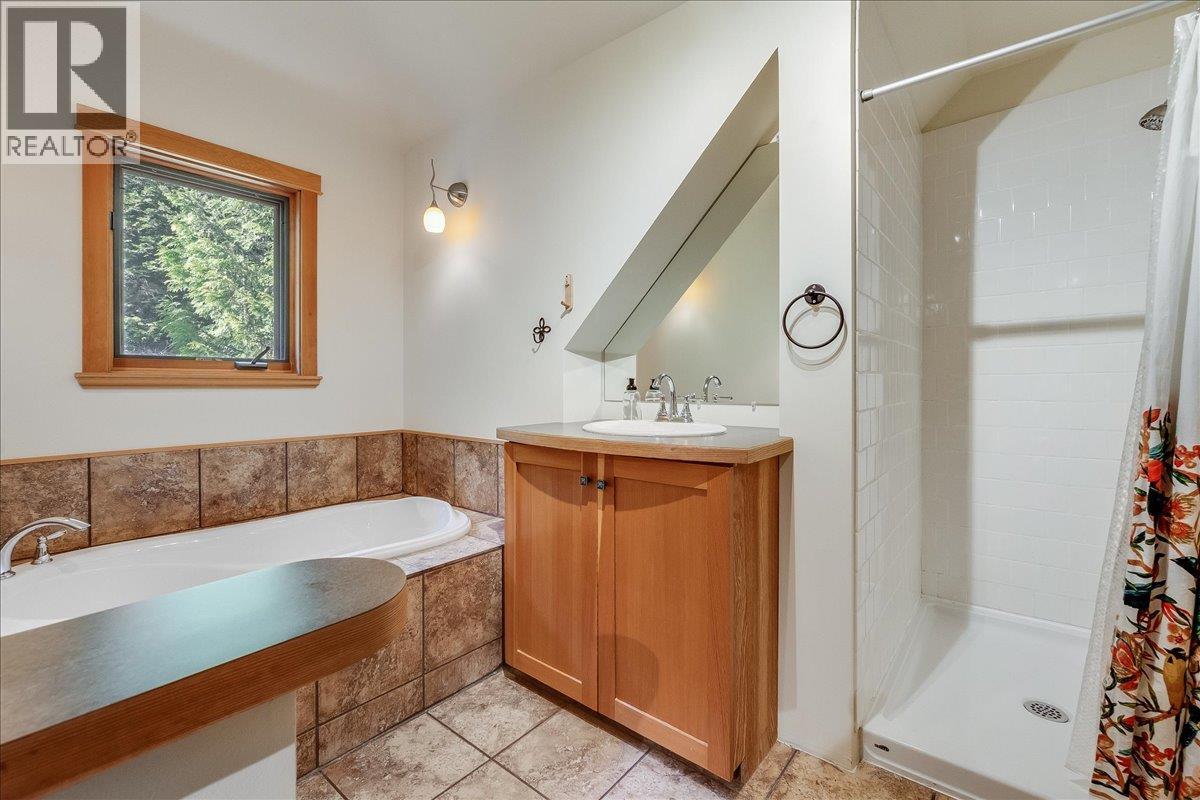 3630 Mountain View Road, Bonnington, British Columbia  V0G 2G3 - Photo 40 - 10388536