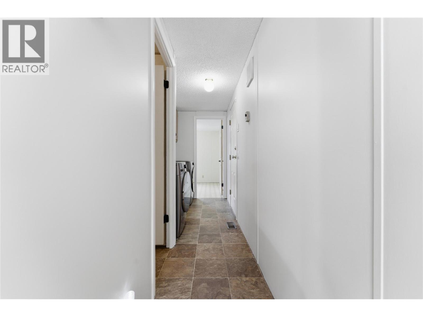 6710 Tronson Road Unit# 211, Vernon, British Columbia  V1H 1X6 - Photo 12 - 10387512