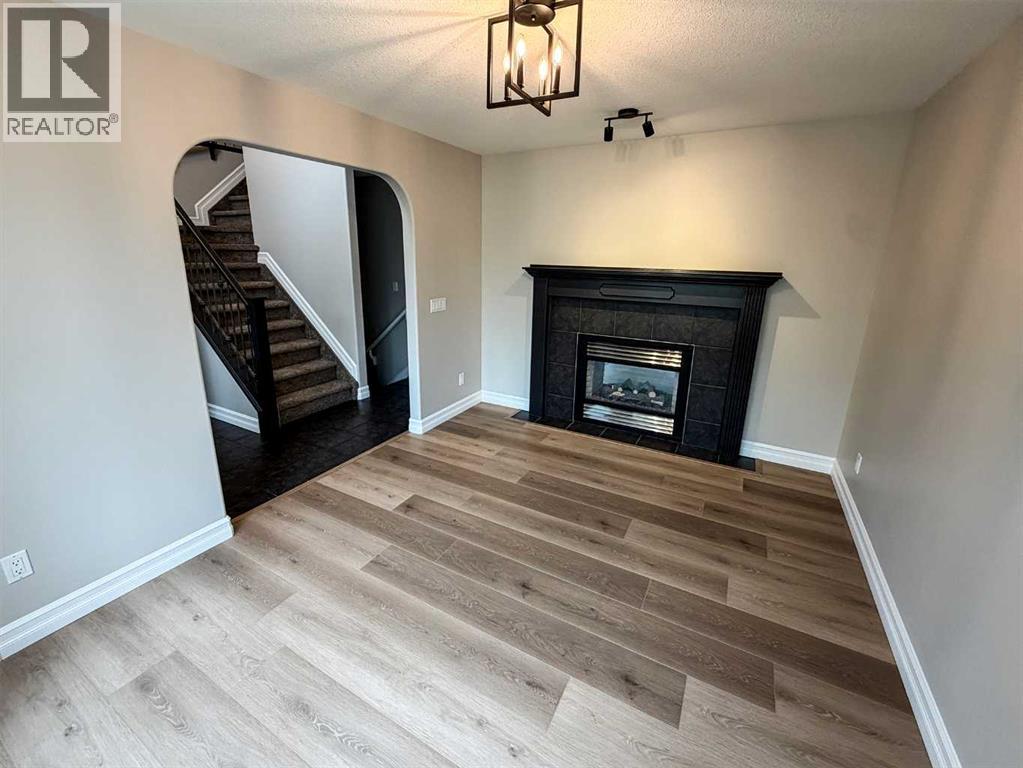 32 Carriere Crescent, Beaumont, Alberta  T4X 0A8 - Photo 11 - A2313794