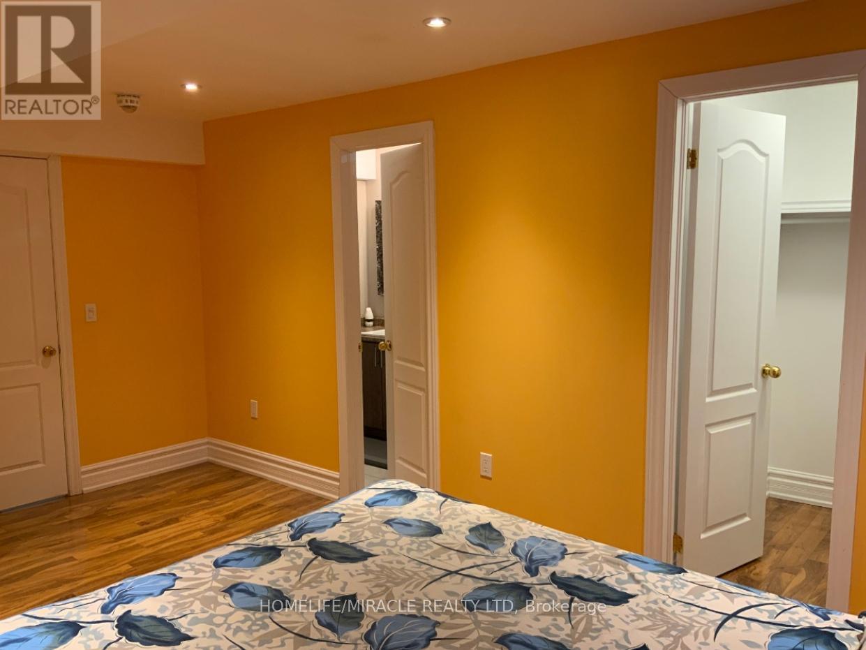 Basement - 8 Astoria Place, Caledon, Ontario  L7C 1A4 - Photo 2 - W13163172