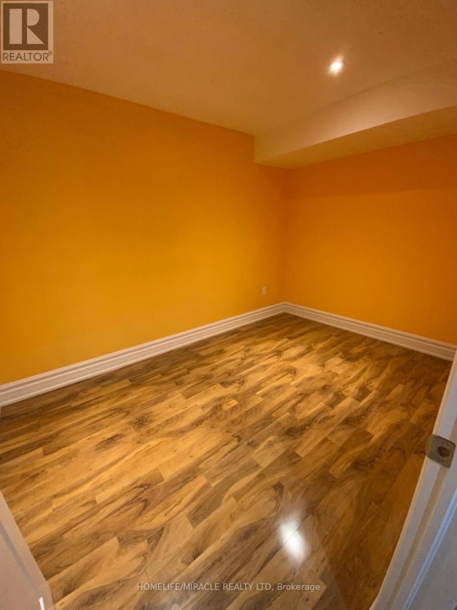 Basement - 8 Astoria Place, Caledon, Ontario  L7C 1A4 - Photo 6 - W13163172