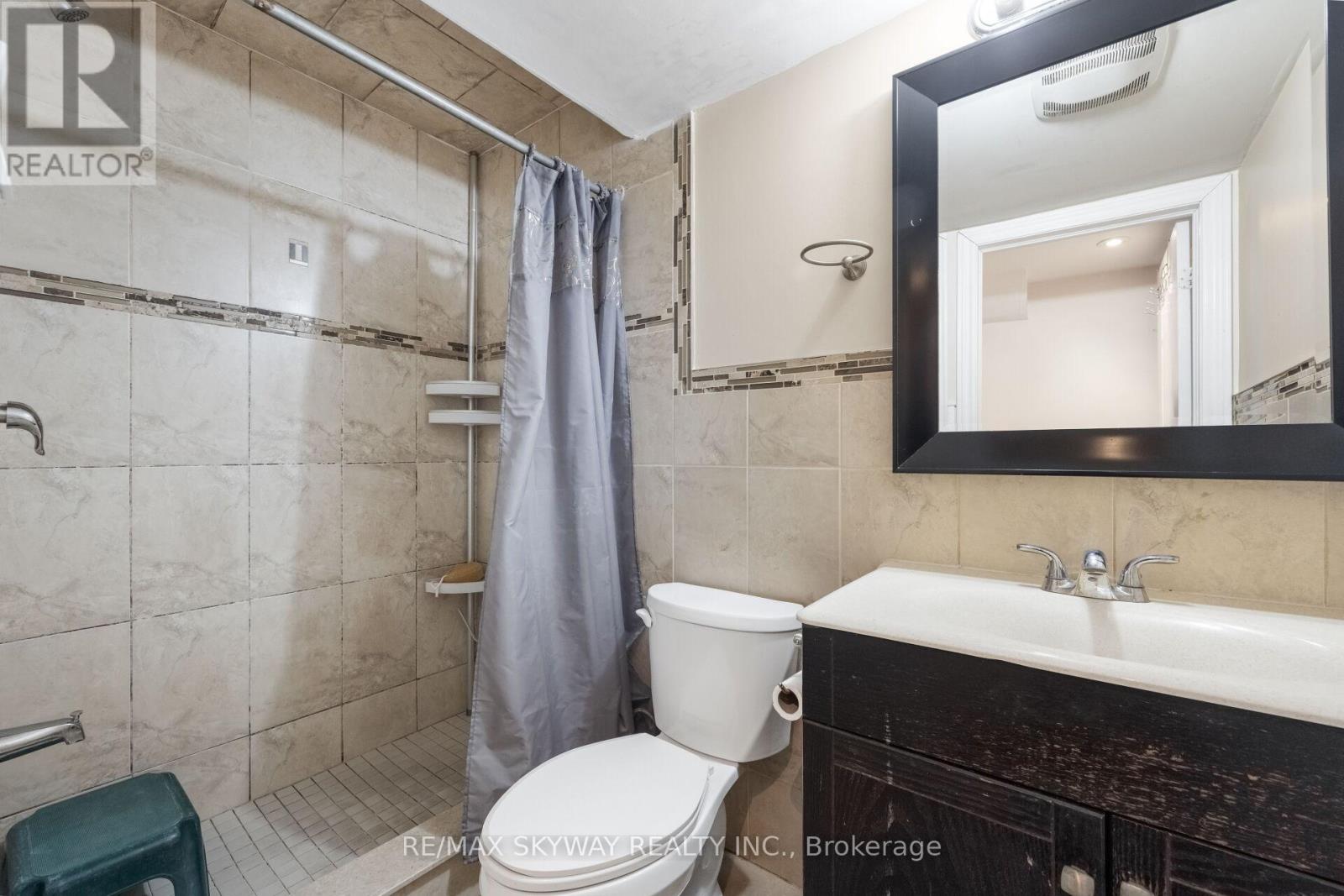 32 Lady Belle Crescent, Brampton, Ontario  L6R 3B6 - Photo 42 - W13163236