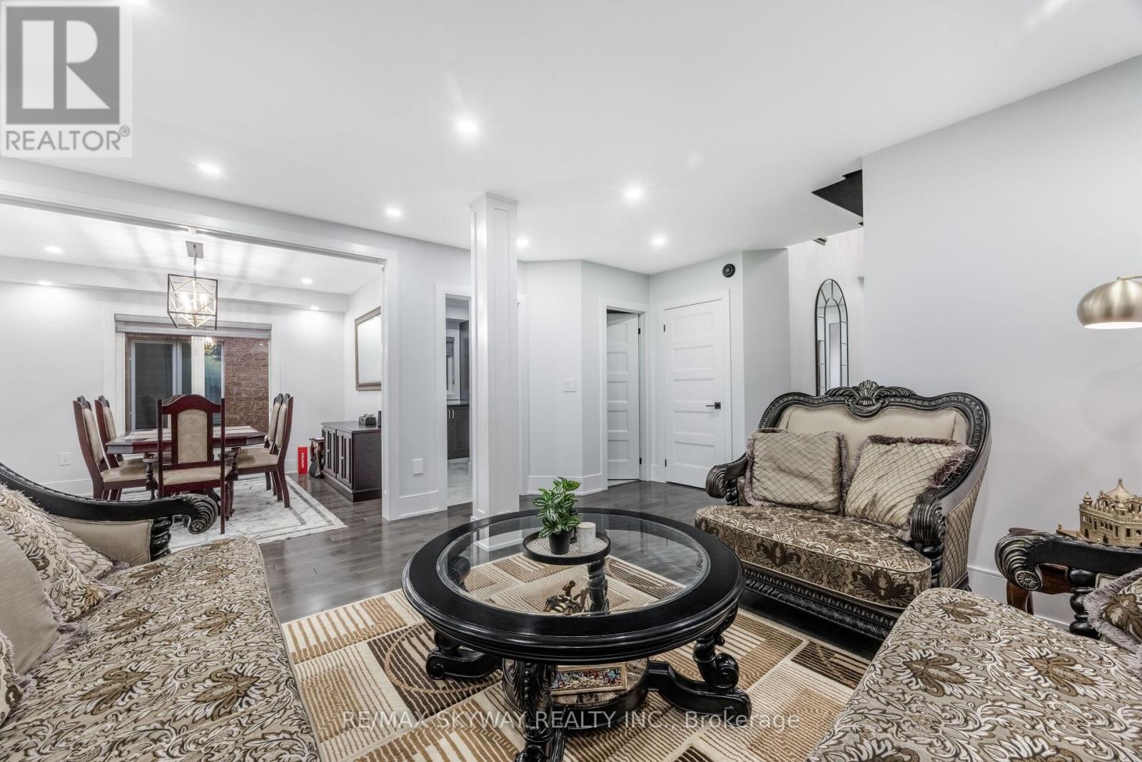 32 Lady Belle Crescent, Brampton, Ontario  L6R 3B6 - Photo 7 - W13163236