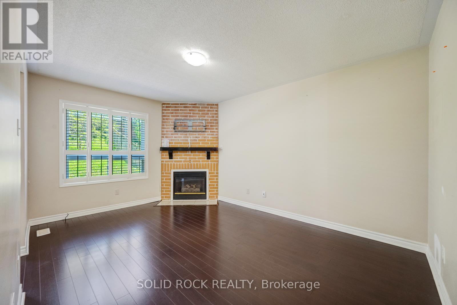 58 Ravenscliffe Court, Brampton (Northwood Park), Ontario  L6X 4N9 - Photo 10 - W13163270