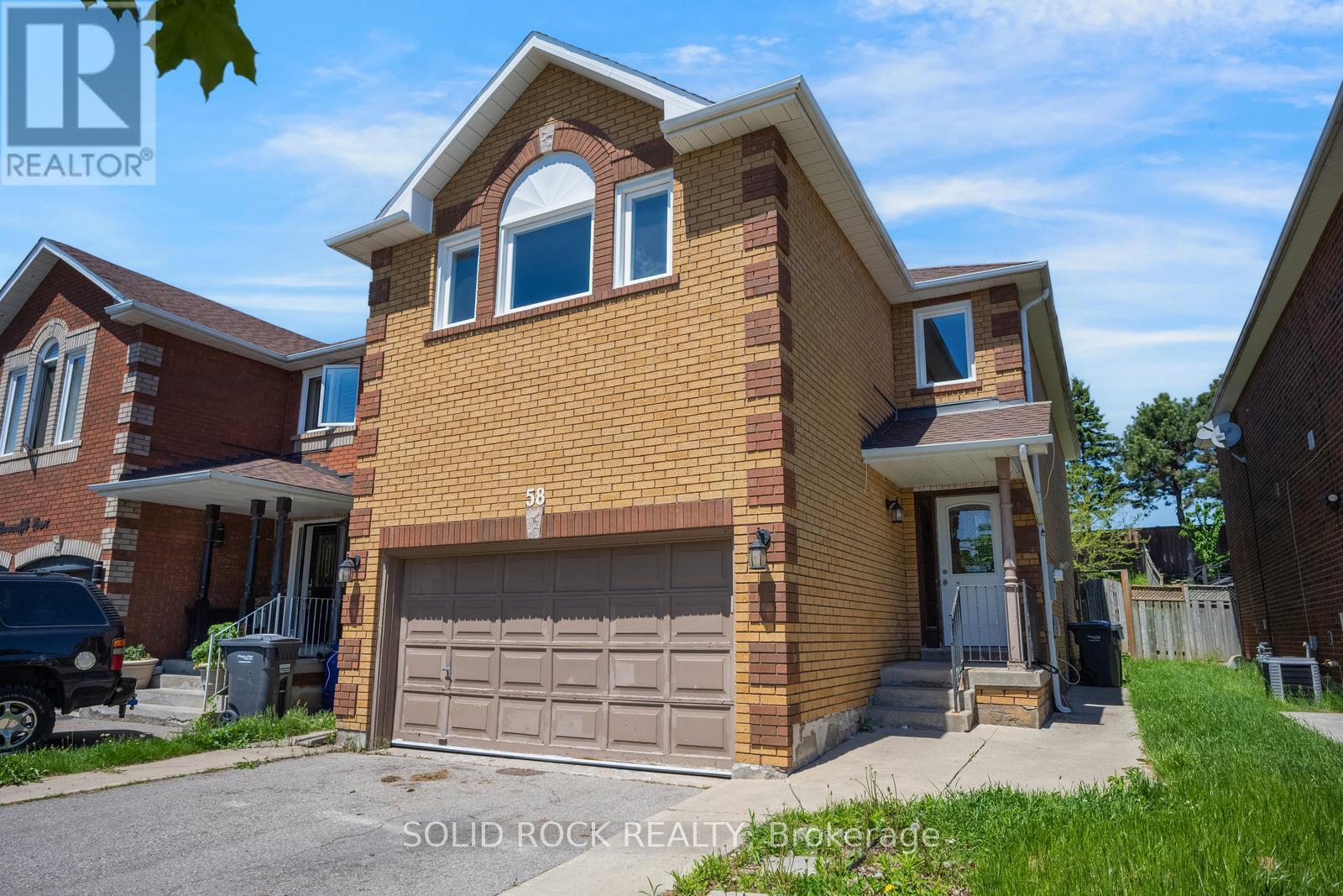 58 Ravenscliffe Court, Brampton (Northwood Park), Ontario  L6X 4N9 - Photo 2 - W13163270