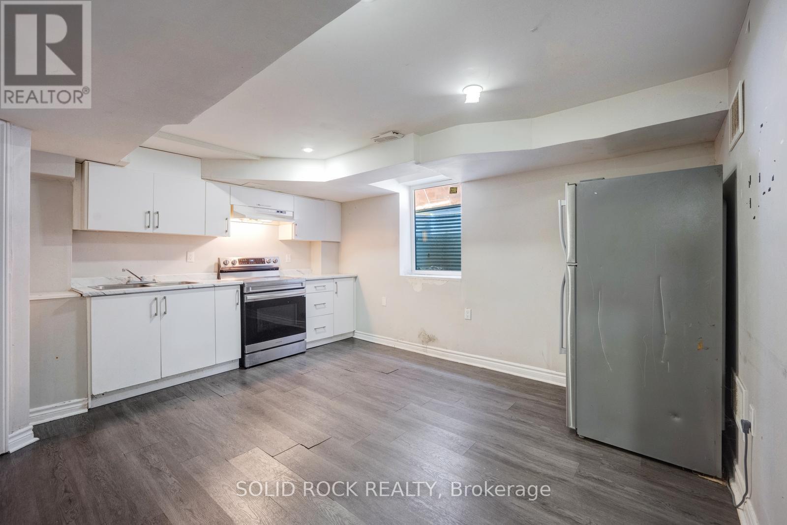 58 Ravenscliffe Court, Brampton (Northwood Park), Ontario  L6X 4N9 - Photo 32 - W13163270