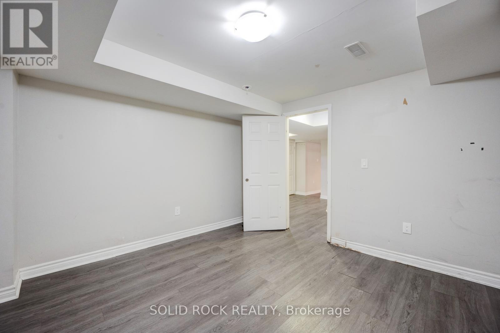 58 Ravenscliffe Court, Brampton (Northwood Park), Ontario  L6X 4N9 - Photo 37 - W13163270
